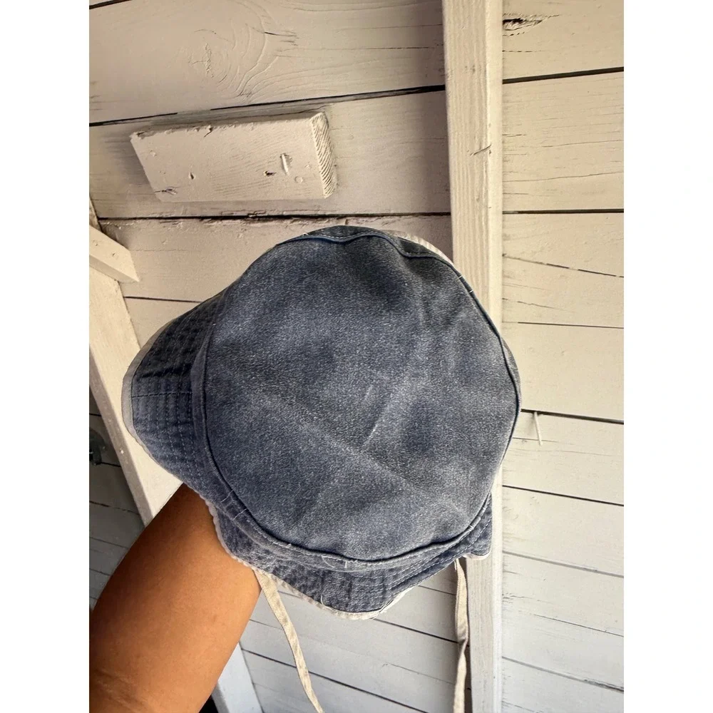 Cedar Point Souvenir Bucket Hat Blue Denim Adjustable Chin Strap Kids J Hats